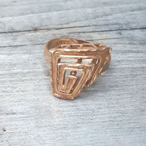 10k Gold Ring - 8
